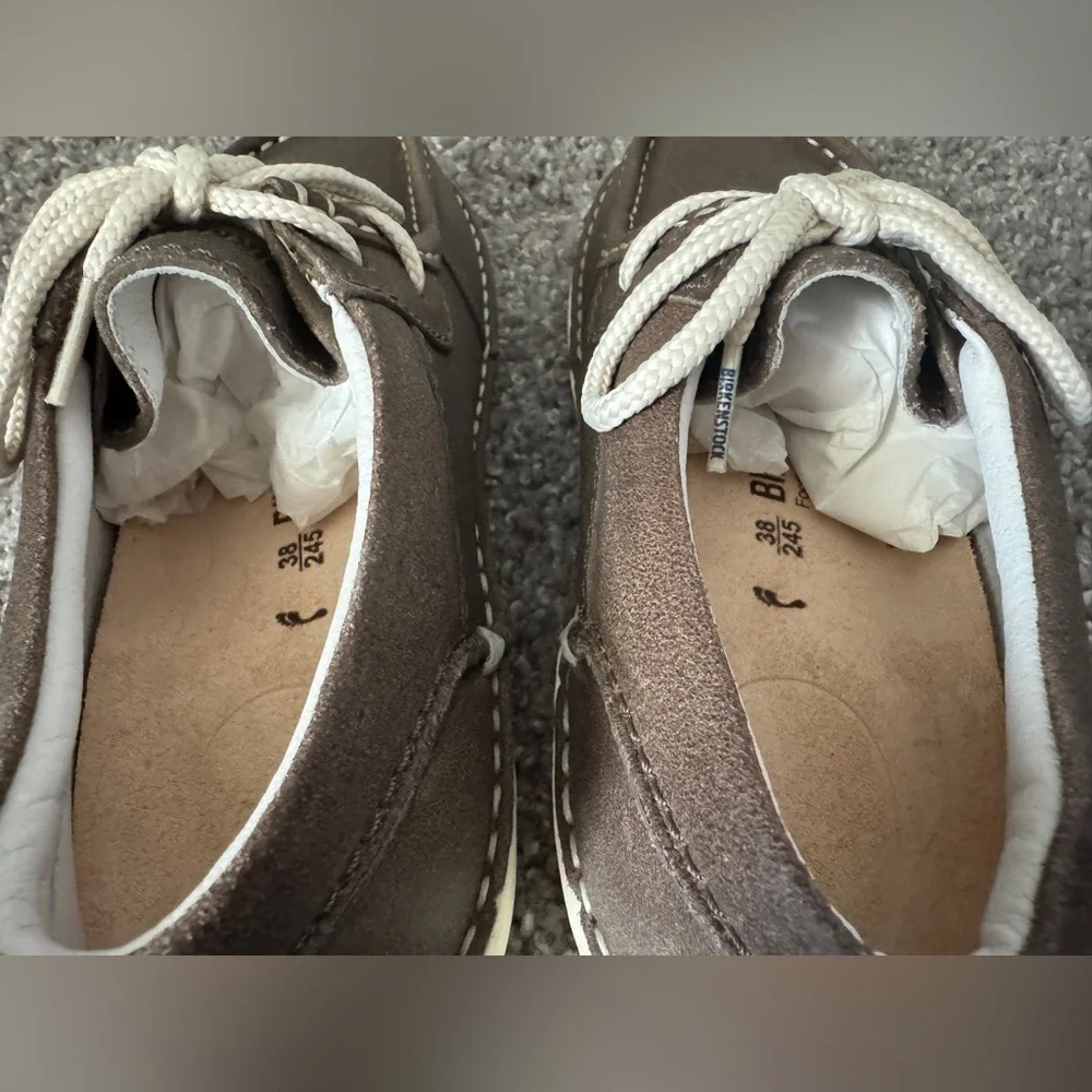 NWT Birkenstock Pasadena Brown Boat Shoes White Sole Size 7 Women Size 5 Men
